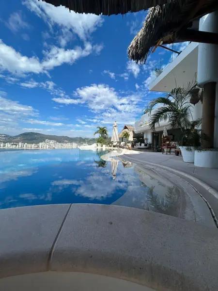 CASA EN VENTA EN MARINA BRISAS ACAPULCO