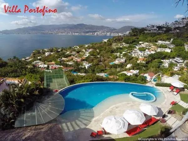 CASA EN VENTA EN BRISAS LA CONCHA ACAPULCO