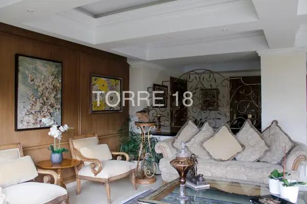 DEPARTAMENTO VENTA, LOMAS COUNTRY CLUB, FRONDOSO II, EN EXCELENTES CONDICIONES