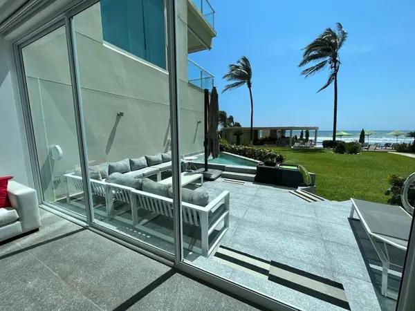 DEPARTAMENTO EN VENTA EN OCEAN FRONT  ACAPULCO PLAYA DIAMANTE