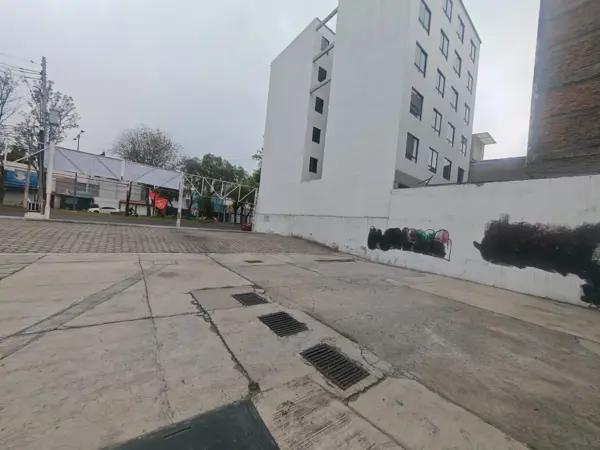 TERRENO SOBRE AVENIDA CON ALTA AFLUENCIA PEATONAL Y VEHICULAR EN SUR CDMX