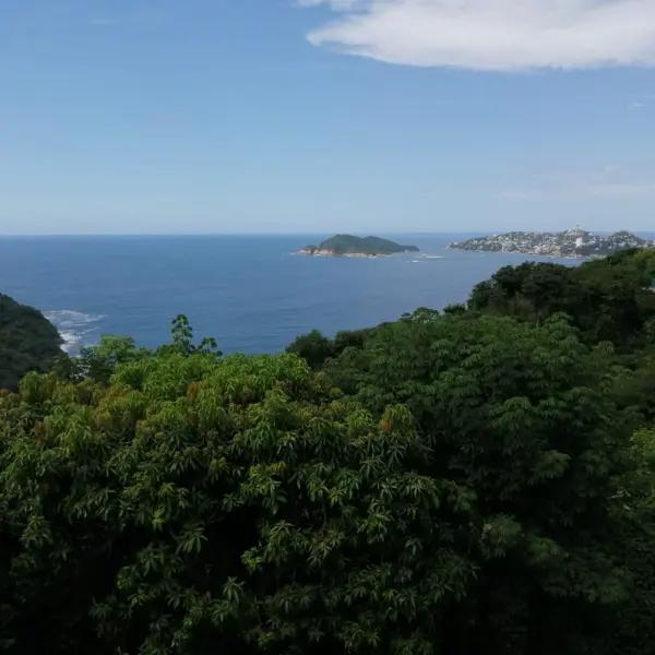 TERRENO EN VENTA EN LAS BRISAS CON VISTA A LA BAHIA DE ACAPULCO