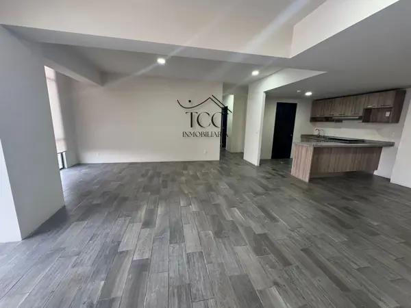 SE RENTA DEPARTAMENTO EN OCTAVO PISO CON ELEVADOR Y