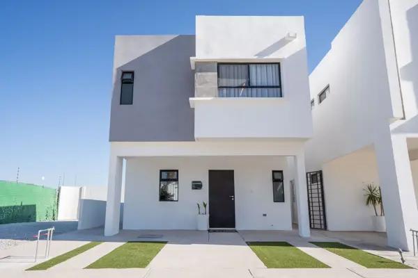 Casa Nueva en Venta con Cochera Semitechada y Sala de T.V. Casa Nueva en Venta con Cochera Semitechada y Sala de T.V.