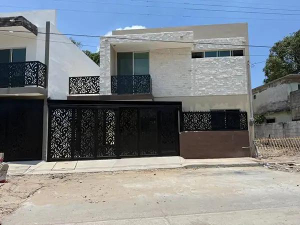 CASA EN VENTA CASA EN VENTA