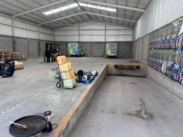 Bodega en RENTA, a unos metros del Periférico, Torreón