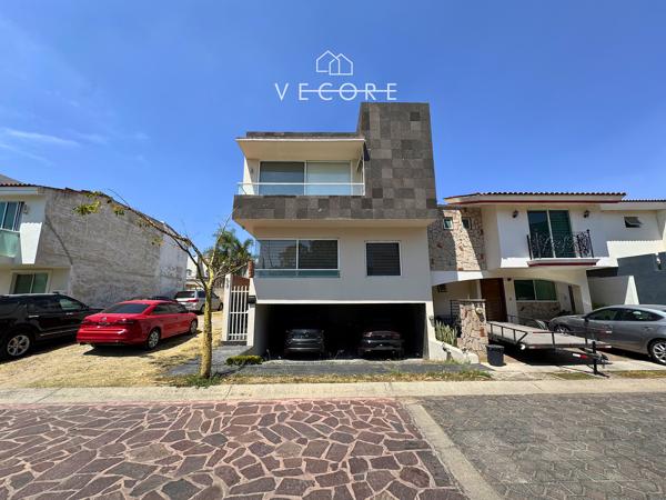 CASA EN VENTA, NUEVA GALICIA, TLAJOMULCO DE ZUÑIGA