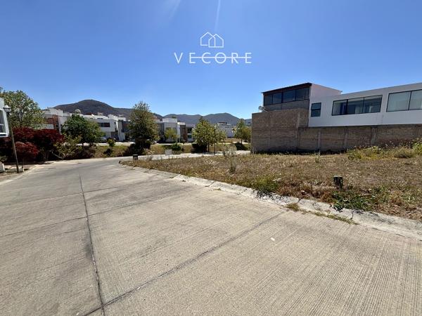 TERRENO EN VENTA EN LOS NARANJOS, SENDEROS DE MONTE VERDE, TLAJOMULCO TERRENO EN VENTA EN LOS NARANJOS, SENDEROS DE MONTE VERDE, TLAJOMULCO