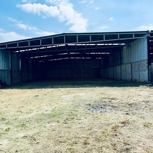 Bodega en renta, Cumbres del Conin, El Marquez