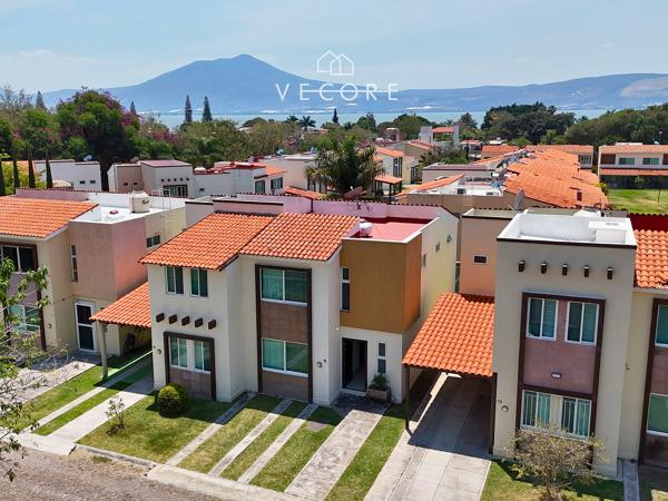 CASA NUEVA EN VENTA EN EL CHANTE, JOCOTEPEC, JALISCO