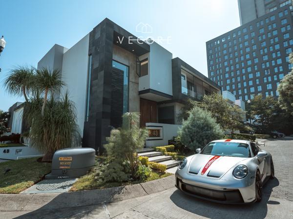CASA DE LUJO EN VENTA, PONTEVEDRA, PUERTA DE HIERRO, ZAPOPAN