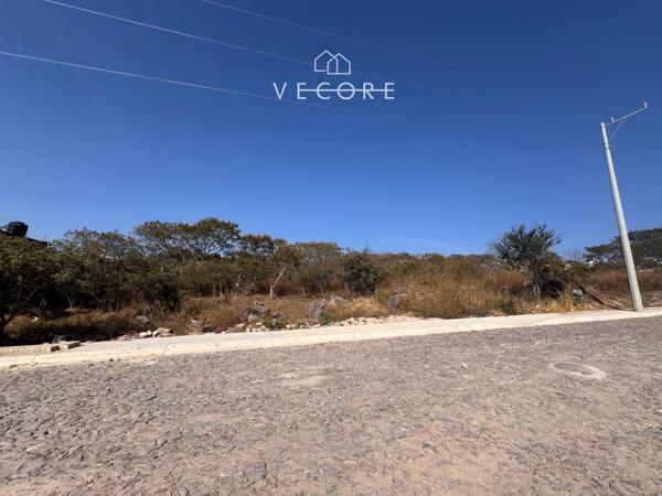 TERRENO EN VENTA EN COLINAS DE CAJITITLAN, TLAJOMULCO DE ZUÑIGA