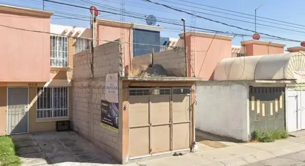 CASA ADJUDICADA EN VENTA EN LOS HÉROES TECÁMAC, ESTADO DE MÉXICO.