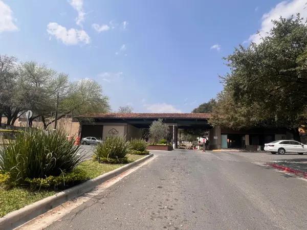 TERRENO EN VENTA FRACC BOSQUENCINOS