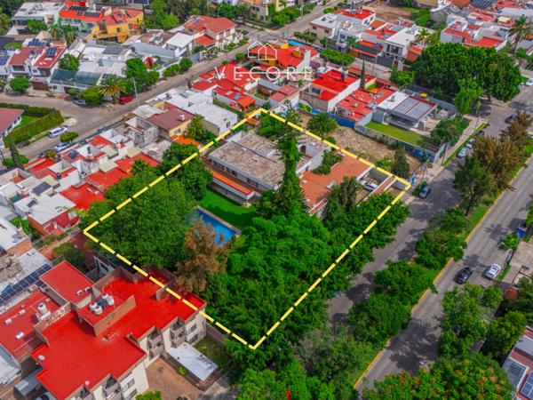 TERRENO EN UBICACIÓN ESTRATÉGICA CERCA DE EXPO GUADALAJARA Y ZONAS COMERCIALES