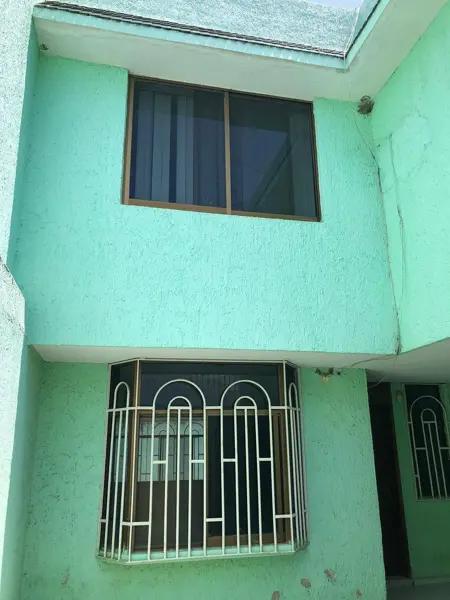 CASA EN VENTA ARBOLEDAS 3RA SECCIÓN CELAYA CASA EN VENTA ARBOLEDAS 3RA SECCIÓN CELAYA