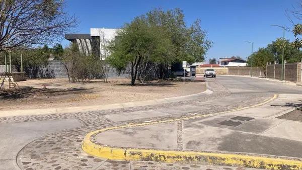 TERRENO EN VENTA FRACCIONAMIENTO FRESNOS CELAYA