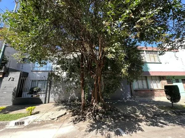 Casa en Venta en Rousseau, Anzures | Espacios Familiares, Roof Garden y Potencial Patrimonial en una