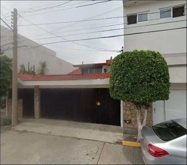 CASA EN VENTA EN LAS FUENTES, IRAPUATO CASA EN VENTA EN LAS FUENTES, IRAPUATO
