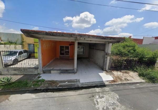 Casa en Venta en Fraccionamiento Lomas de Miradores, Emiliano Zapata, Veracruz Casa en Venta en Fraccionamiento Lomas de Miradores, Emiliano Zapata, Veracruz