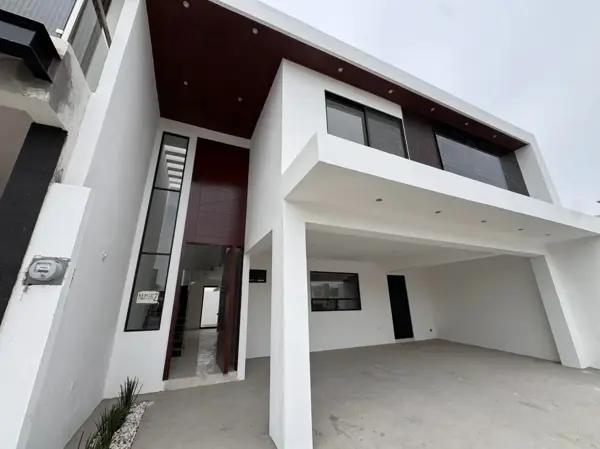 Casa en venta en Olivos II