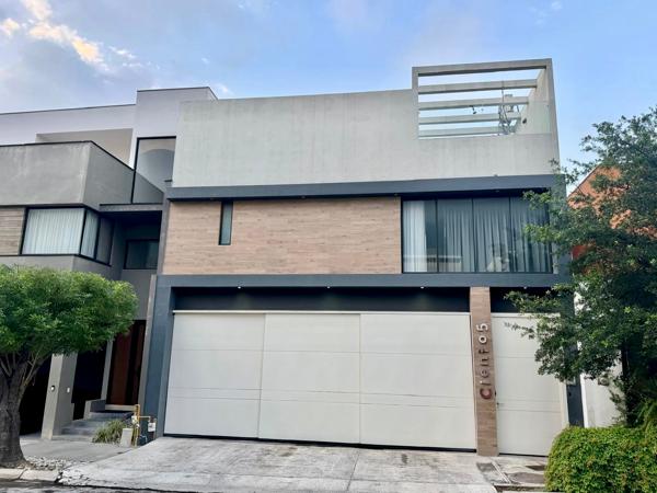 CASA EN VENTA EN CUMBRES MONTERREY CASA EN VENTA EN CUMBRES MONTERREY