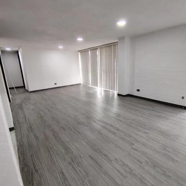 Departamento en venta en Ciudad Satelite, Naucalpan de Juárez, México