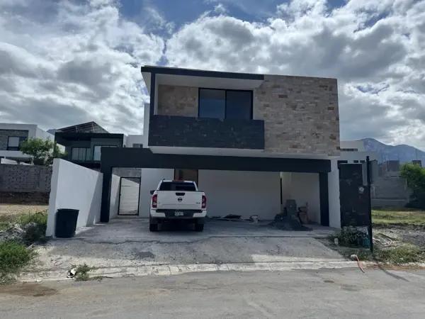 CASA EN VENTA SANTIAGO NUEVO LEON