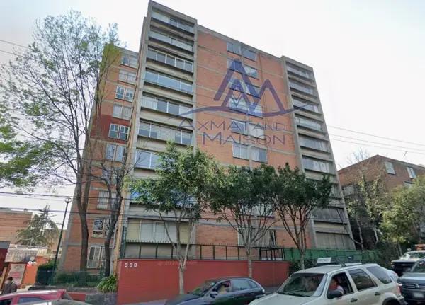 Venta de Departamento en Lomas de Tarango, Ciudad de México - Amplio y Bien Ubicado