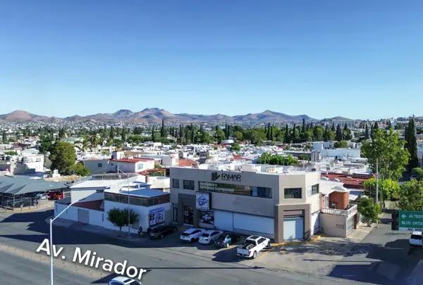 Local Comercial en Renta en Av. Mirador esquina con San Felipe, Chihuahua