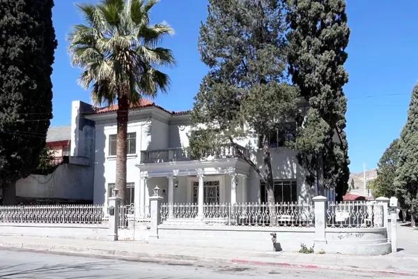 Casa en RENTA en el centro histórico de Saltillo Casa en RENTA en el centro histórico de Saltillo