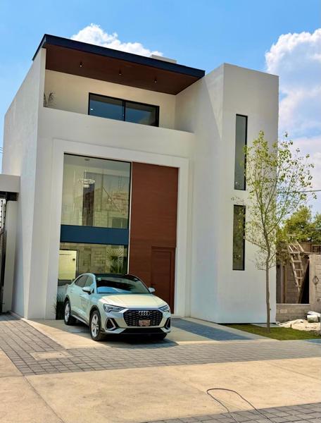 Casa en Venta en San Isidro, San Mateo Atenco: 3 Recámaras con Cocina Equipada Casa en Venta en San Isidro, San Mateo Atenco: 3 Recámaras con Cocina Equipada