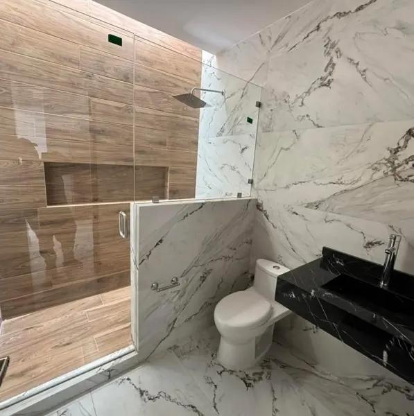 Casa en PREVENTA en Altozano, con habitación en planta baja. Modelo Alterra.