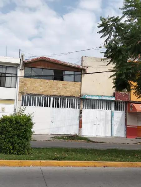 Local Comercial en Renta en Jardines de Irapuato, Blvd. Lázaro Cárdenas
