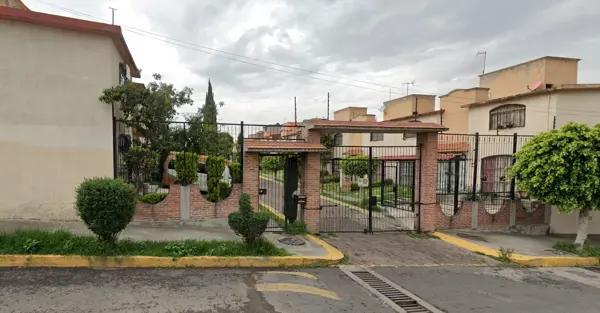 Casa  en excelente Oportunidad en San Buenaventura, Ixtapaluca: Inversión Segura.