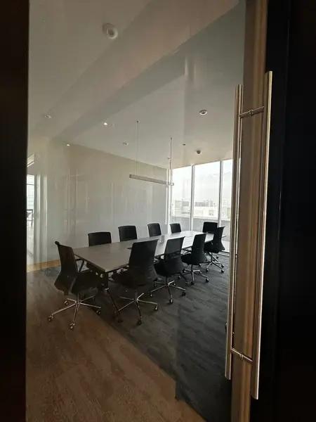 Oficinas AAA en Torre VINTA – Zona Santa María