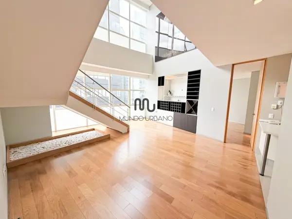 Departamento en renta en City Santa Fe Torre Amsterdam con terraza sin muebles