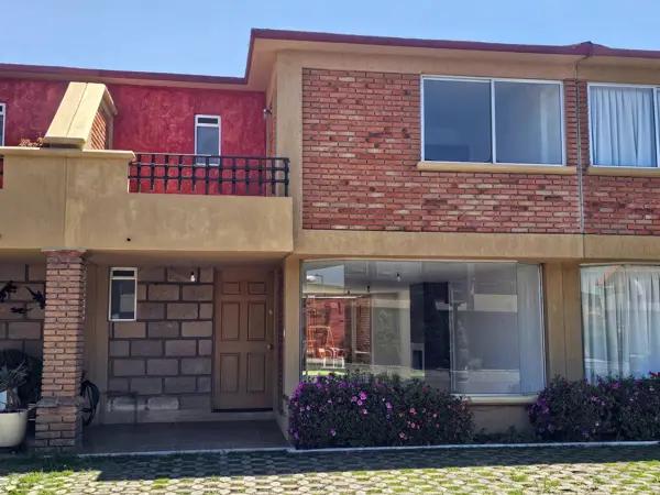 Casa en Venta en Toluca a 10 minutos de Prepa 5