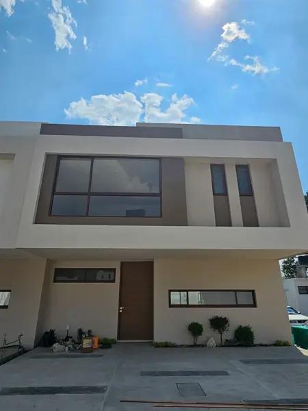 Casa Nueva en venta en Metepec Residencial Paseo Jurica Malaui