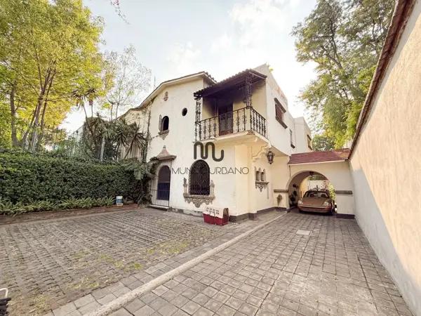 Casa en Venta en Av Paseo de la Reforma Lomas de Chapultepec