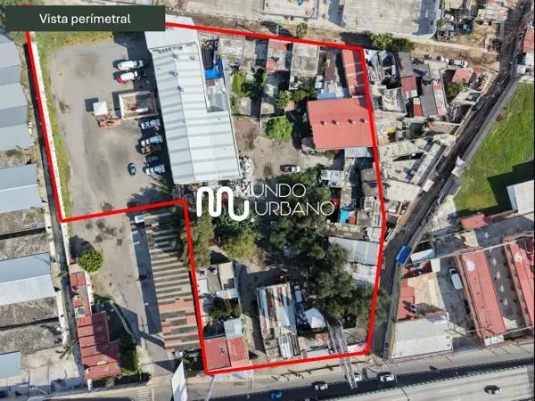Terreno con uso de suelo en venta en Tlalnepantla de Baz Estado de Mexico