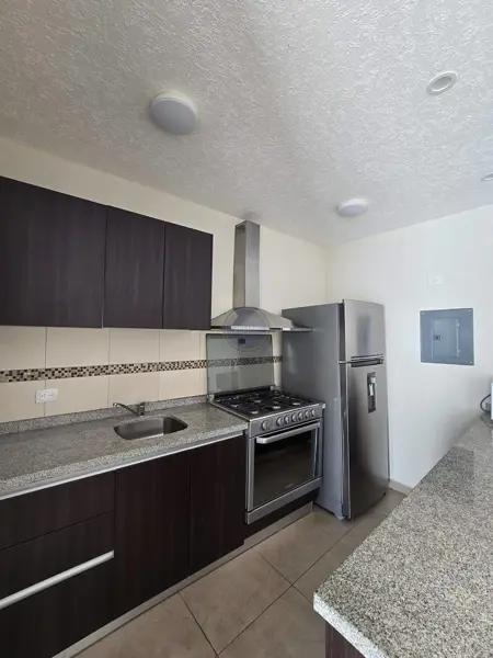 Departamento sin muebles equipado en renta en Crystal Lagoons