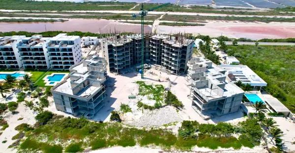 DEPARTAMENTO EN VENTA MERIDA, FRENTE AL MAR EN LA PLAYA, 3 RECAMARAS