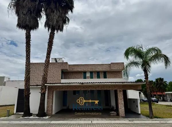 Casa en Venta con habitación en PB | Villa Antigua, El Pueblito, Corregidora, Querétaro Casa en Venta con habitación en PB | Villa Antigua, El Pueblito, Corregidora, Querétaro