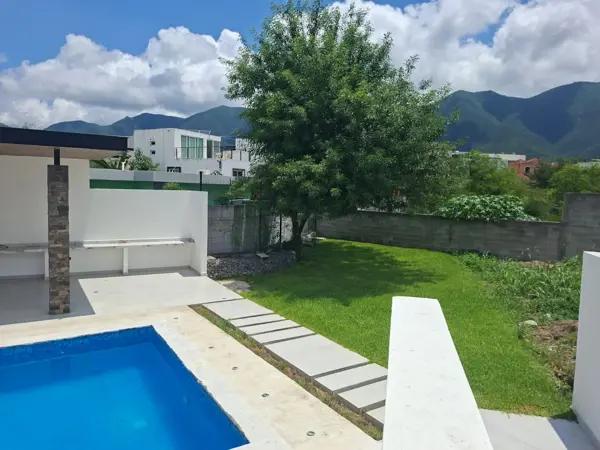 LOTES EN VENTA EN FRACCIONAMIENTO PILARES DEL HUAJUCO, SANTIAGO