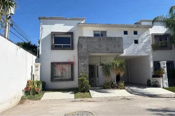 Casa en venta en Los Portones, Torreón, Coahuila de Zaragoza