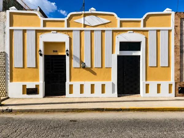 CASA EN VENTA REMODELADA EN EL CENTRO DE MERIDA
