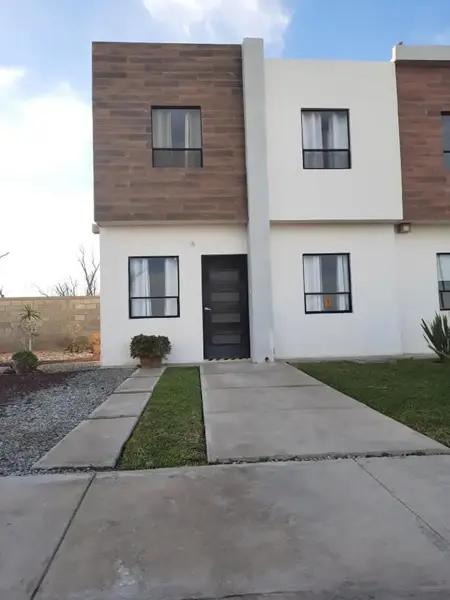 Casa en venta | Gómez Palacio | Frente al Dorado Casa en venta | Gómez Palacio | Frente al Dorado