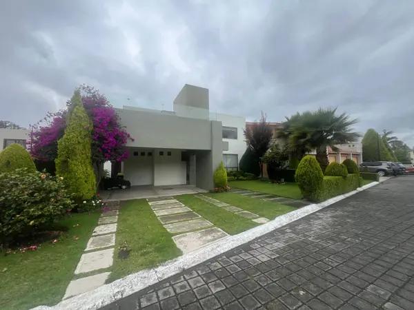 CASA EN RENTA PROVIDENCIA