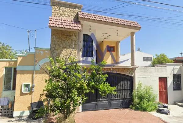 VENTA DE CASA EN DOS RIOS GUADALUPE NUEVO LEON AD15
